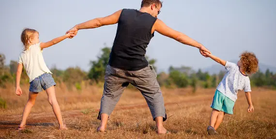 Familienangehörige im Ausland versichern